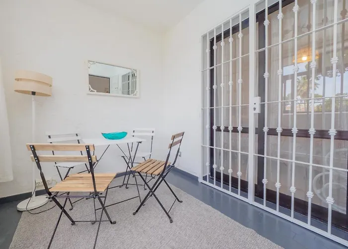 Cubo\'S Apartamento Las Acacias Beach